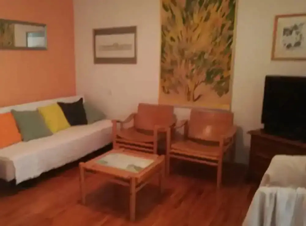 Friendly Well Located Family Apartment