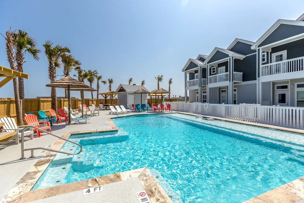 15233 Beach Way Drive Townhome