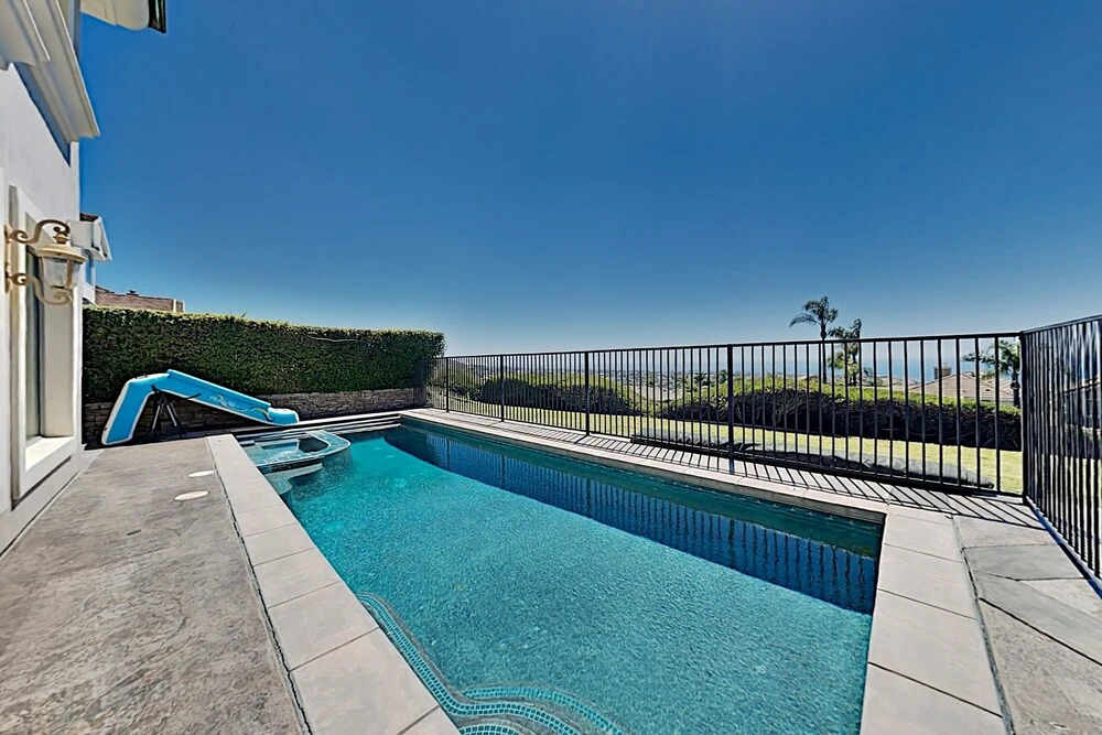 Ocean-View Villa W/ Home Gym, Heated Pool & SPA Home