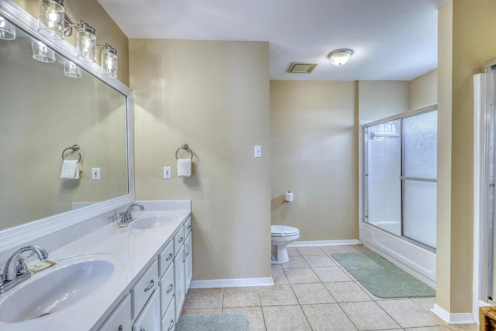 Easy Breezy - 2624 Bridgeview