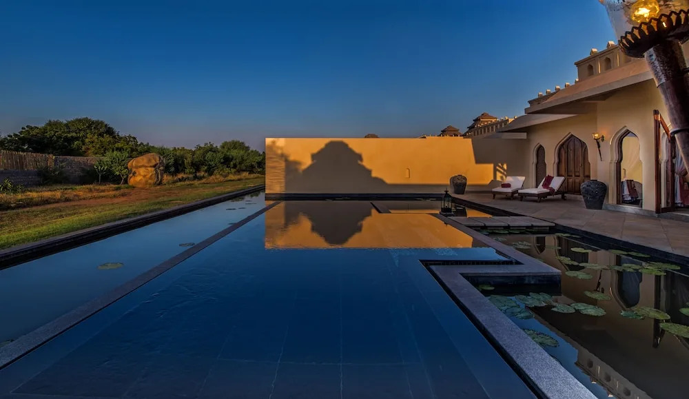 Evolve Back Hampi