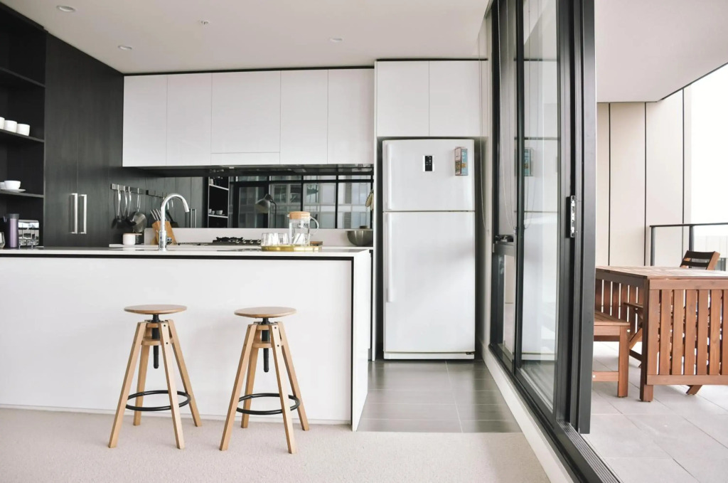 Wentworth Point Oversized balcony view apartment