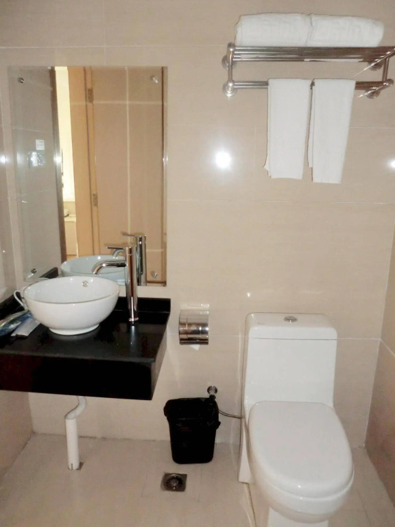 Luoting Hotel