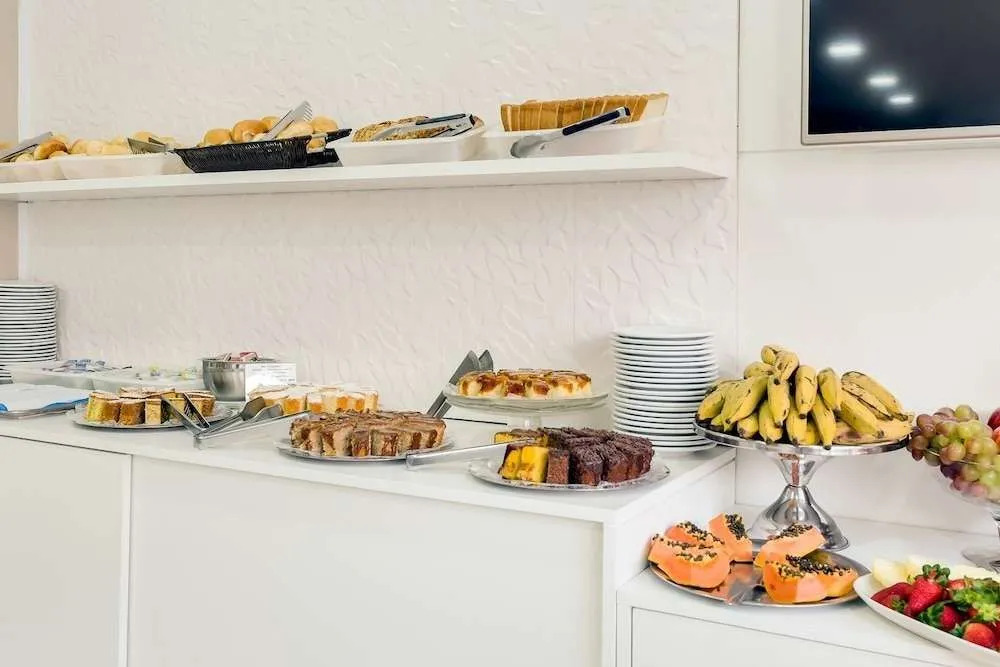 L’Avenue Apart Hotel