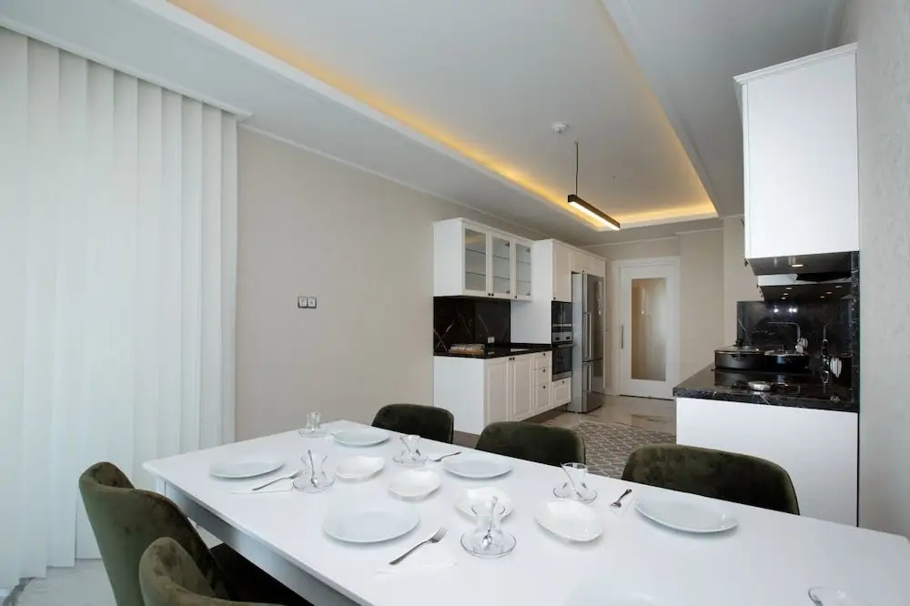 Canbakkal Luxury Suites