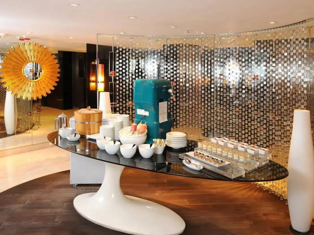 Courtyard by Marriott Hong Kong