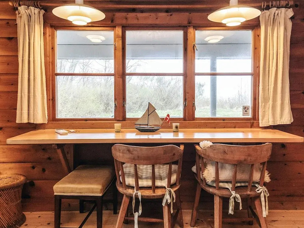6 person holiday home in Dronningmølle-By Traum