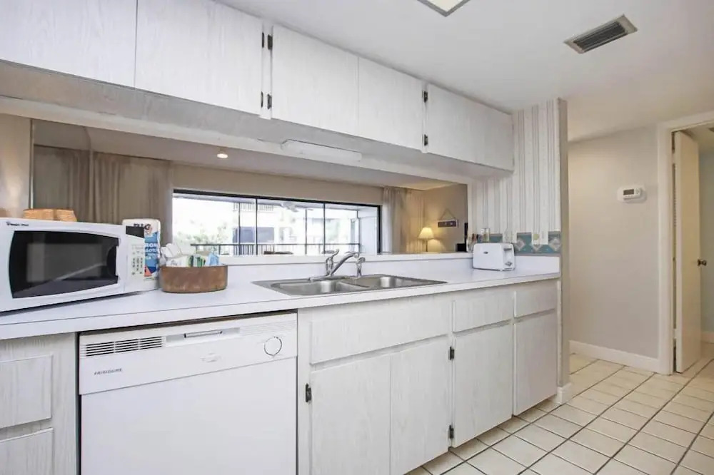Mariner Pointe 323