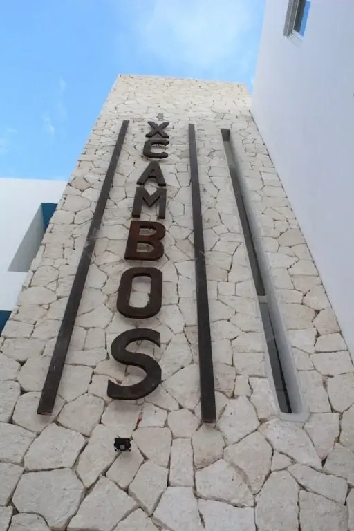 Xcambos