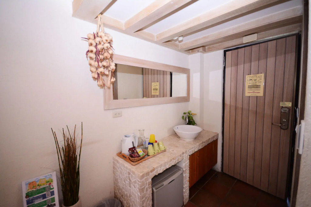 Fairyland & Farm Guest House