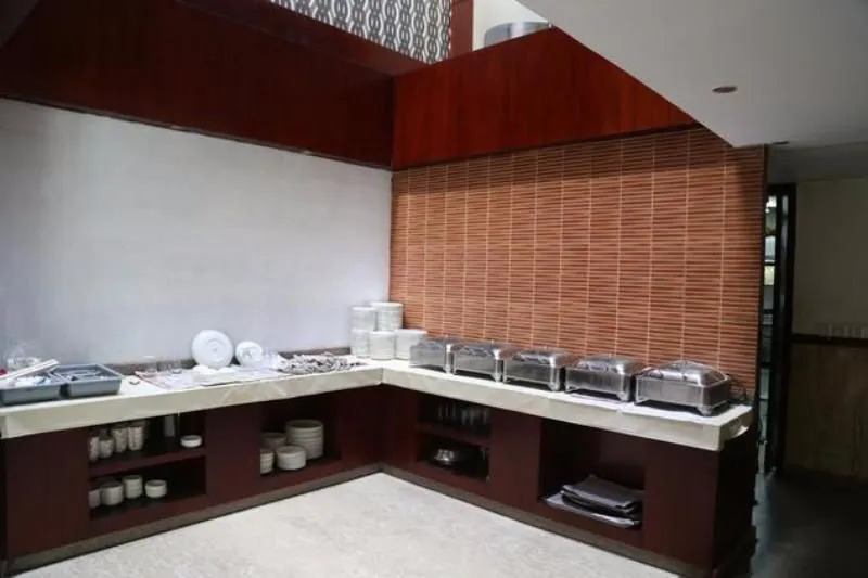 Hotel Shuhul Continental
