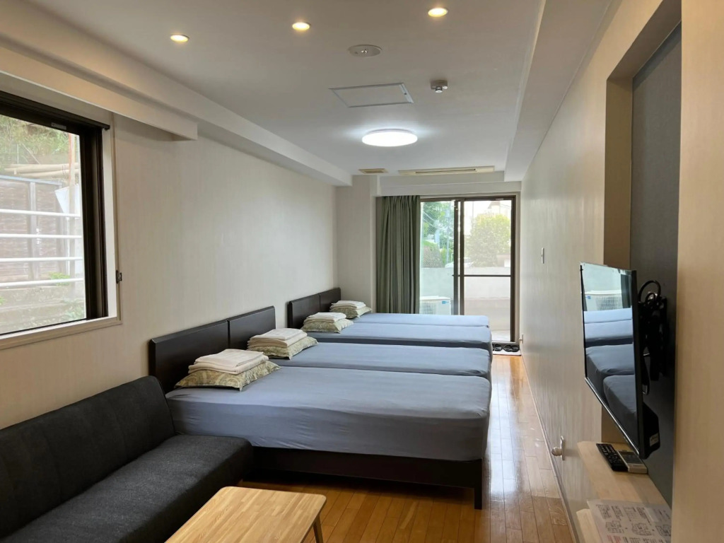 Atami Onsen Guest House Megumi 5 minutes walk from Atami Station