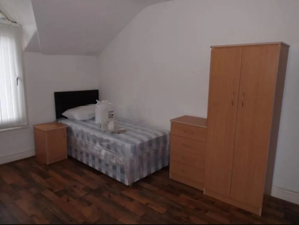 Shanks Guesthouse