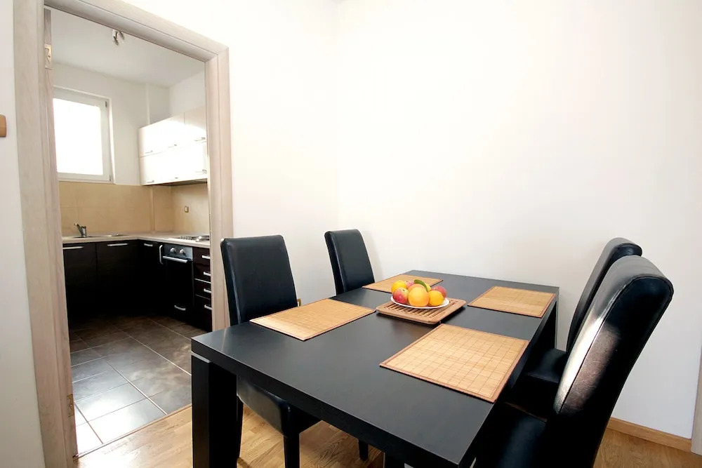 Apartments Mirista