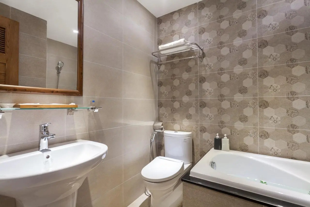 2K Home Riverpark Apartment