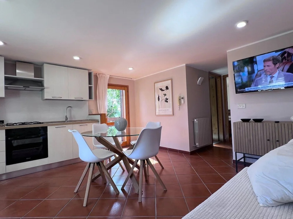 Charming Holiday Home Near Sea