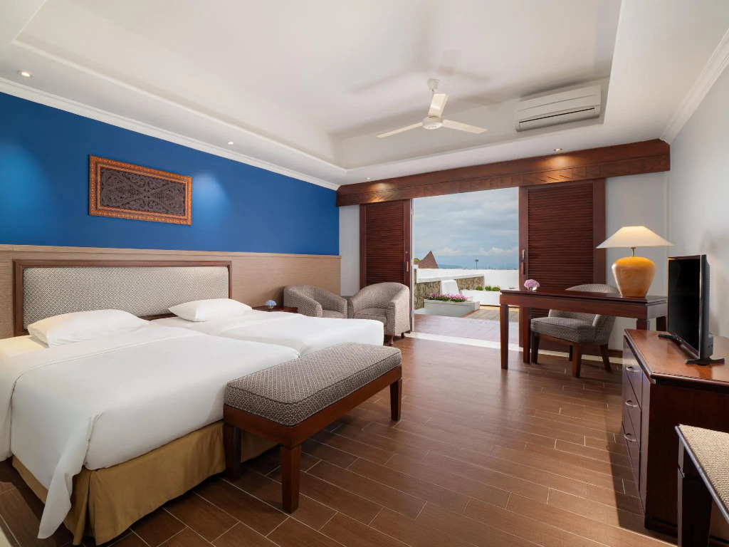 Niagara Hotel Lake Toba & Resorts