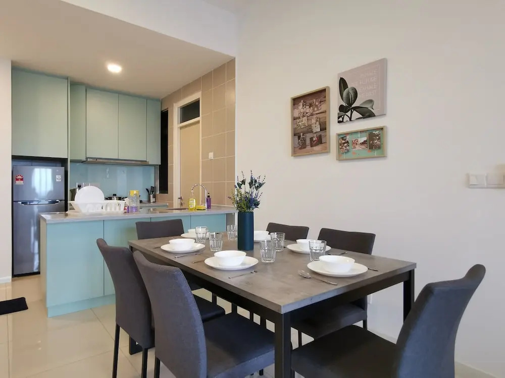 Eminent Suite at ICON City
