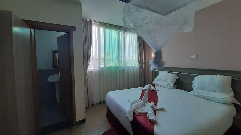 Teferi Mekonnen Hotel