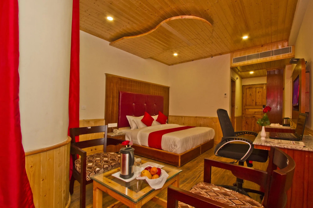 Sarthak Regency,Rangri, Manali,HP,Just 1 kms from Volvo parking