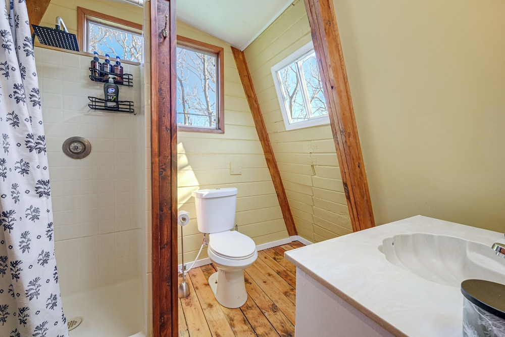 Hike, Bike & Atv! A-frame Rimrock Cabin w/ Views