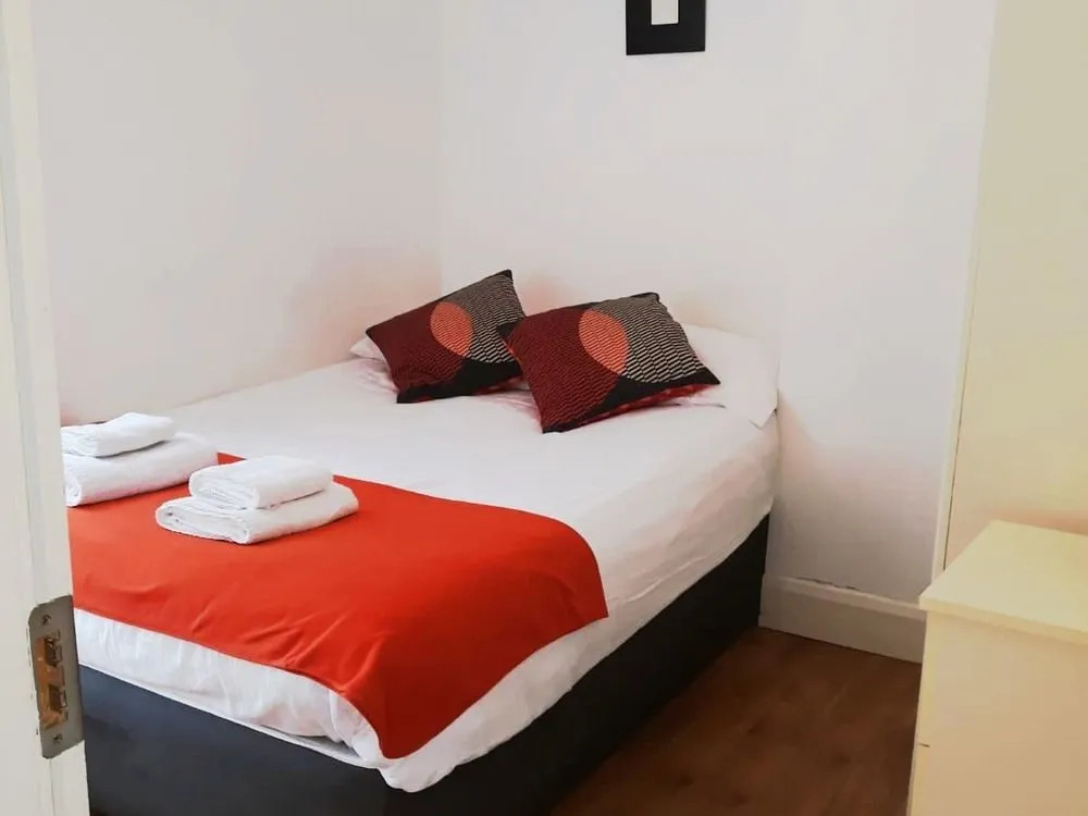 Charles St Serviced Accommodation