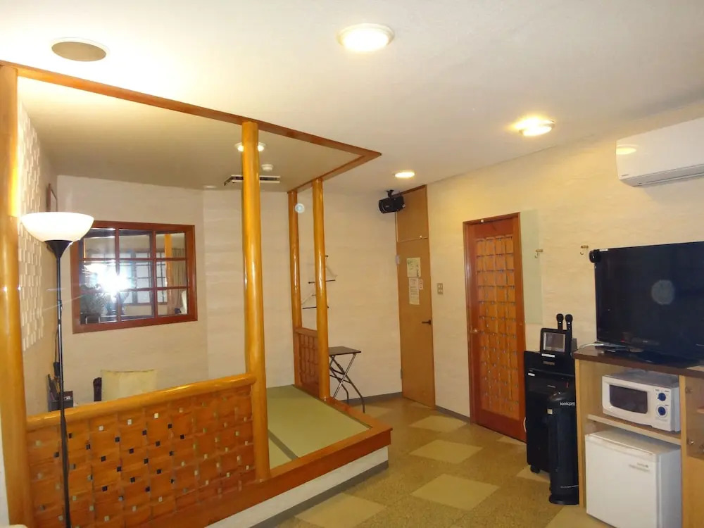 Utility Hotel Coo