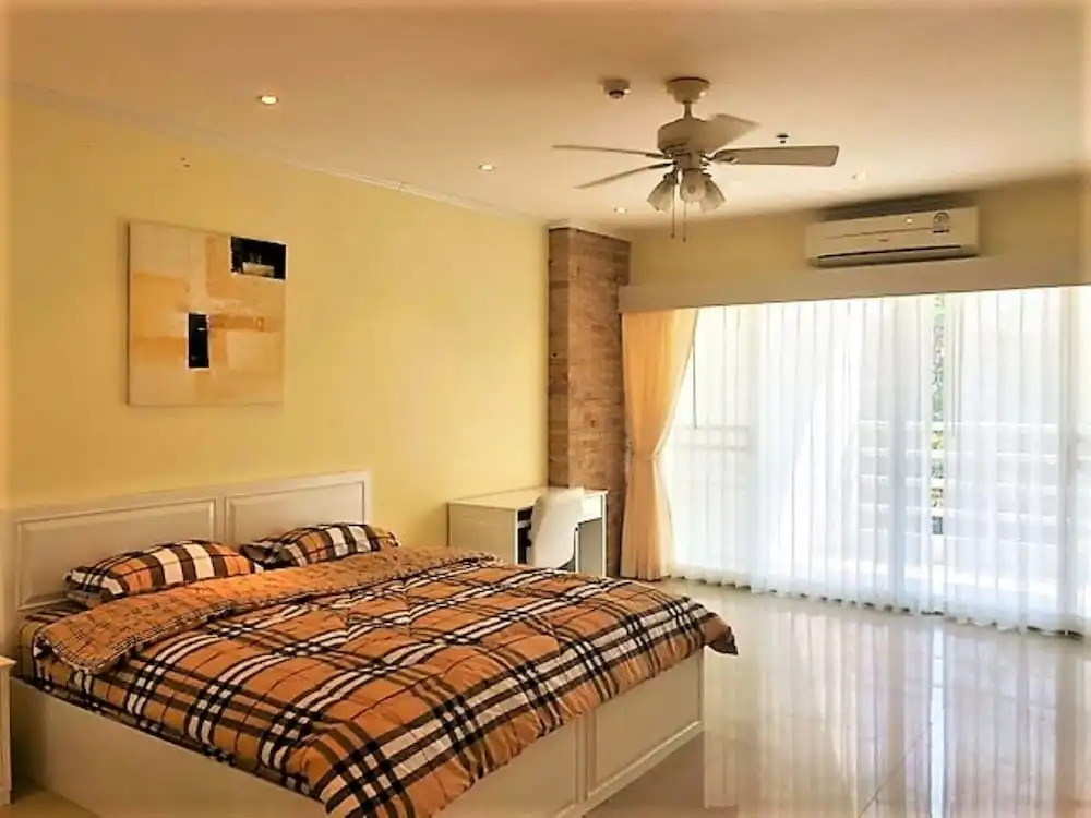 1-bed in View Talay 5D - Sleeps 2 - Close to Beach