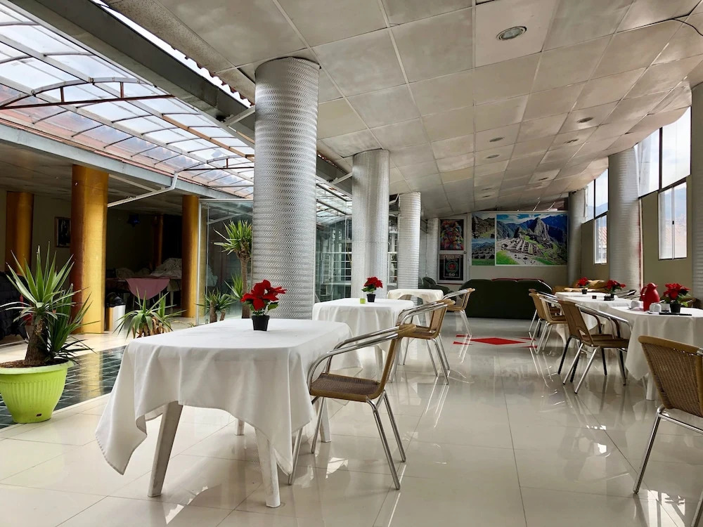 Hotel Plateros
