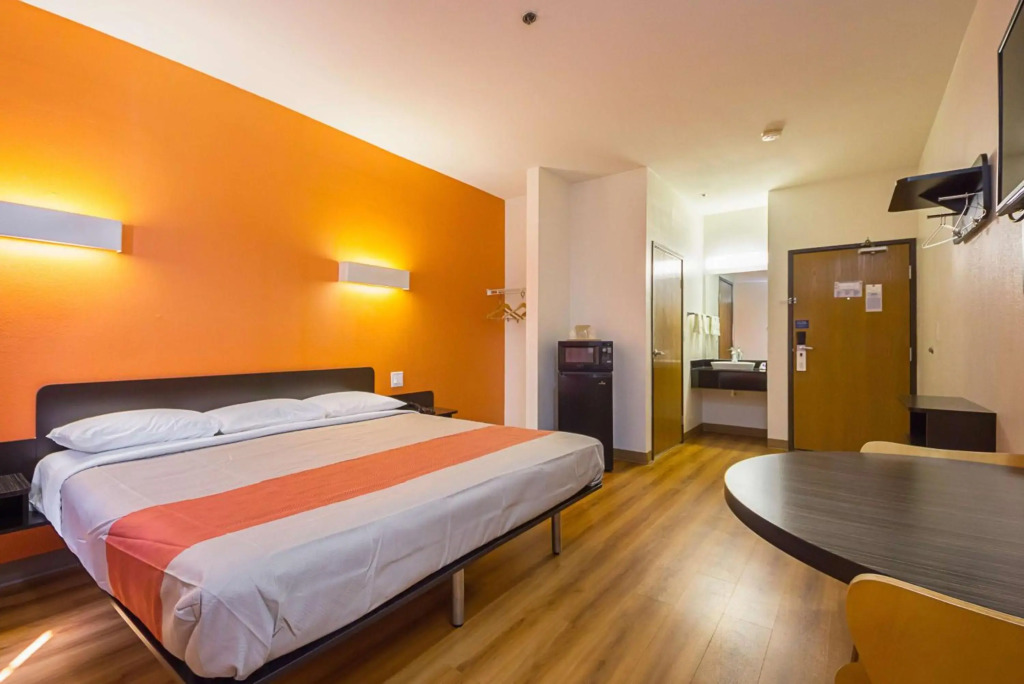 Motel 6 Dallas   Irving DFW Airport South