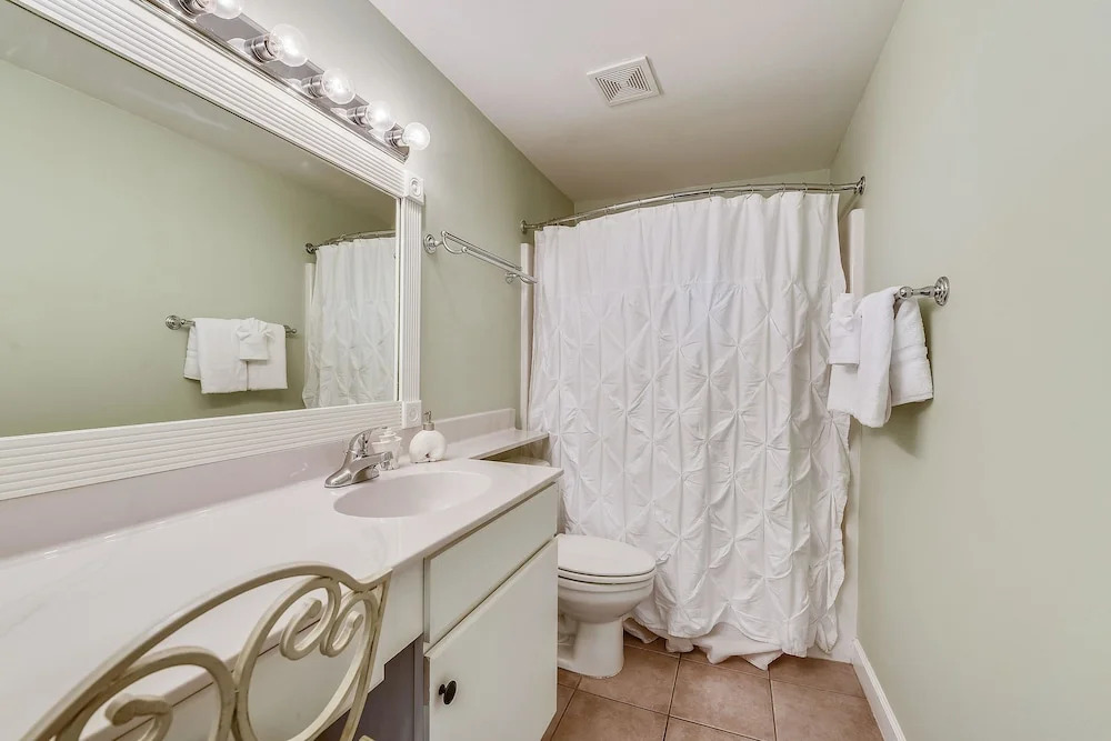 Shores of Panama 211 1 Bedroom 2 Bathrooms Condo