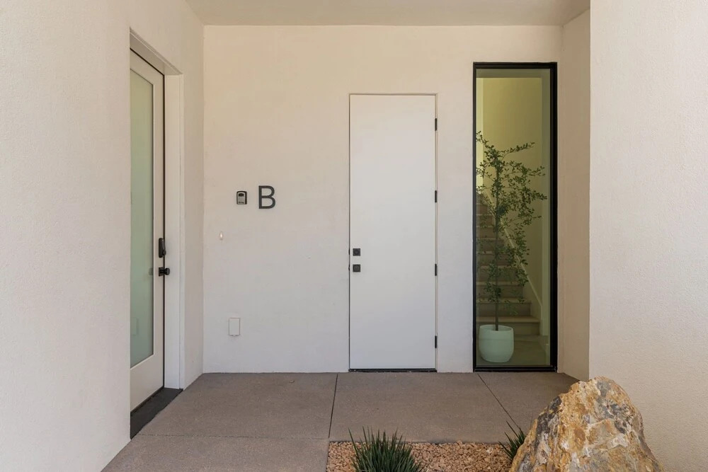 Barefoot Beach House B + C 6 Bedroom Home