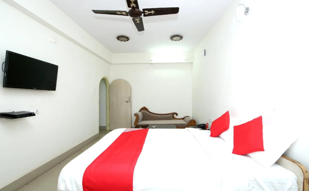 Hotel Chandrika by OYO Rooms