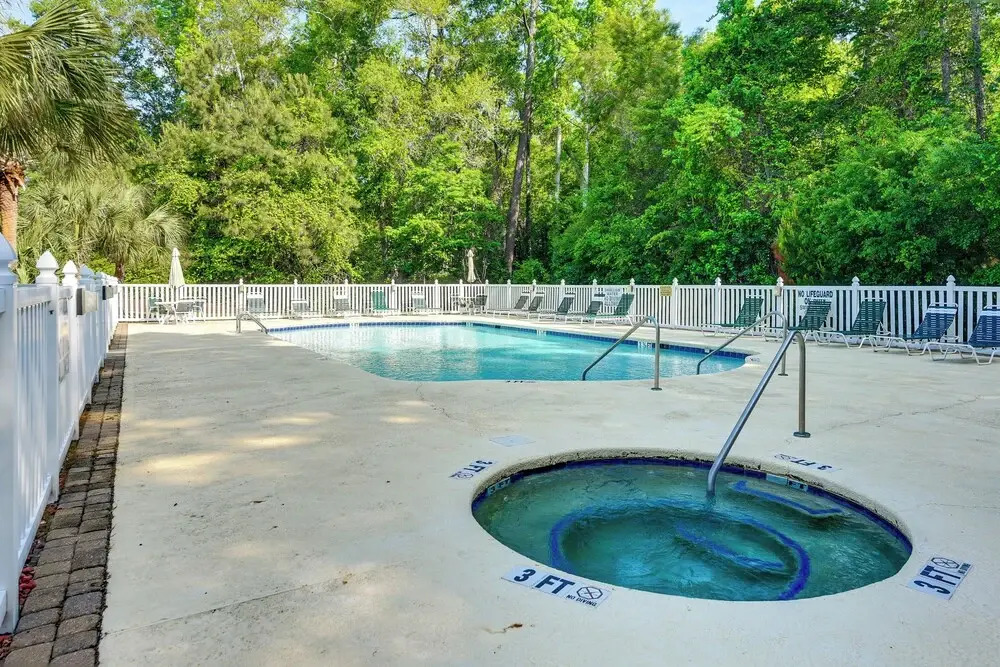 Condo w/ Pool & Hot Tub in Aberdeen Golf Villas
