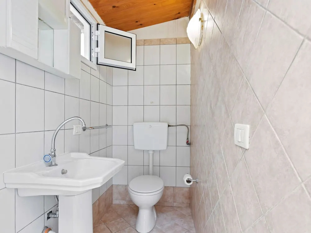 Decent Holiday Home in San Lorenzo with Garden