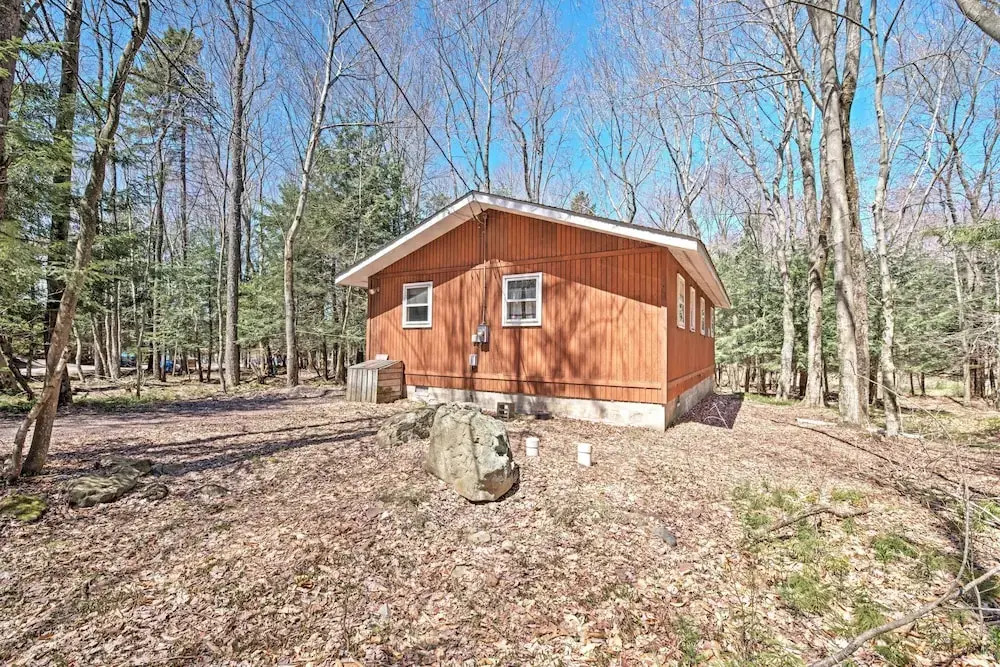 Creekside Arrowhead Lake House w/ Dock & Canoe!