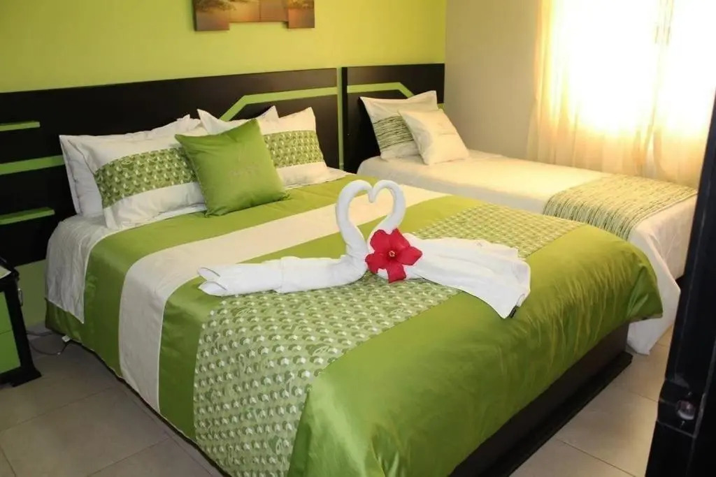 Hotel Tababela Land