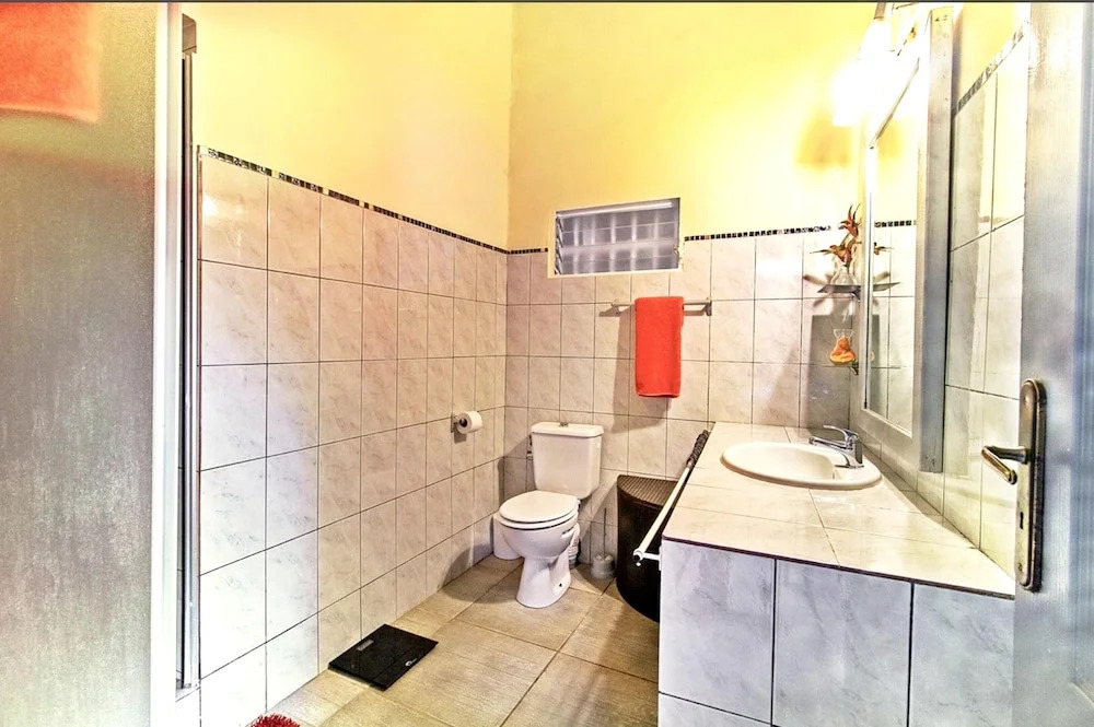 House With 4 Bedrooms in Le Vauclin, With Wonderful sea View, Pool Acc