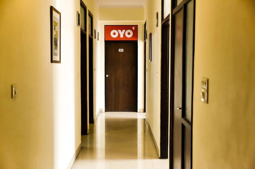 OYO 8040 Hotel Ananta Inn