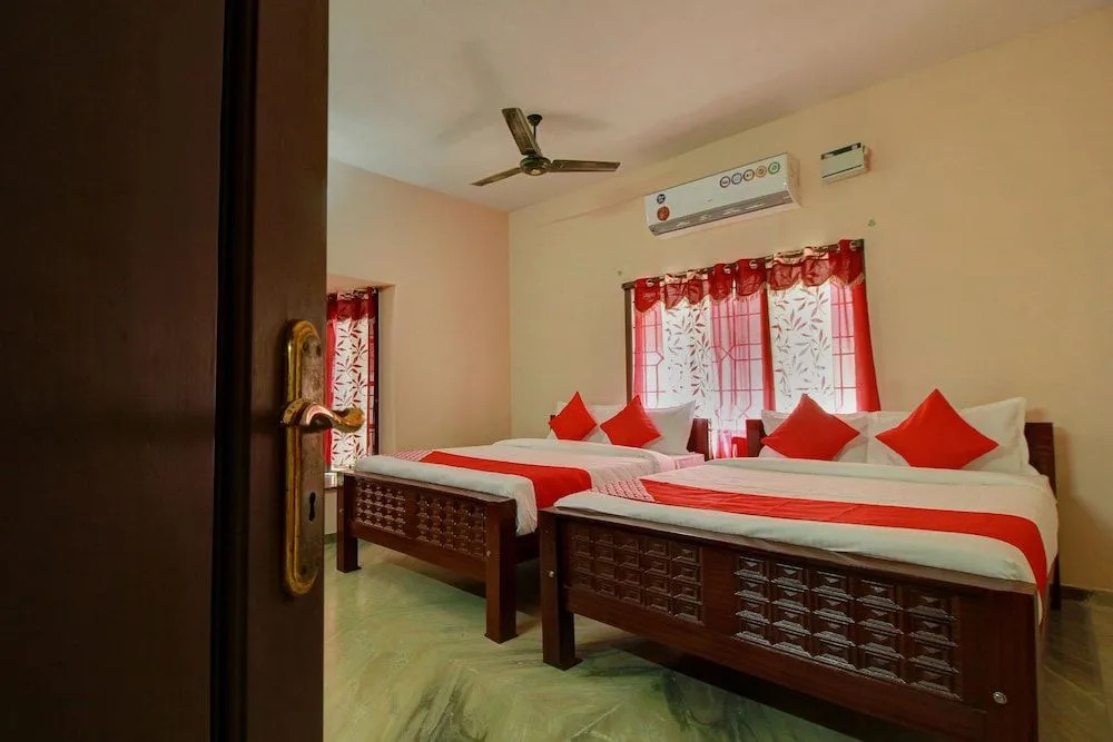 Oyo 18457 Anugraha Homestay
