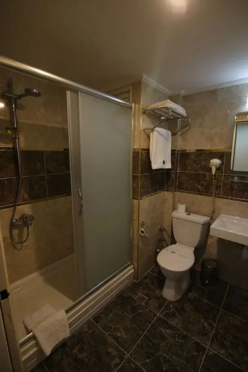 Aykut Palace Otel