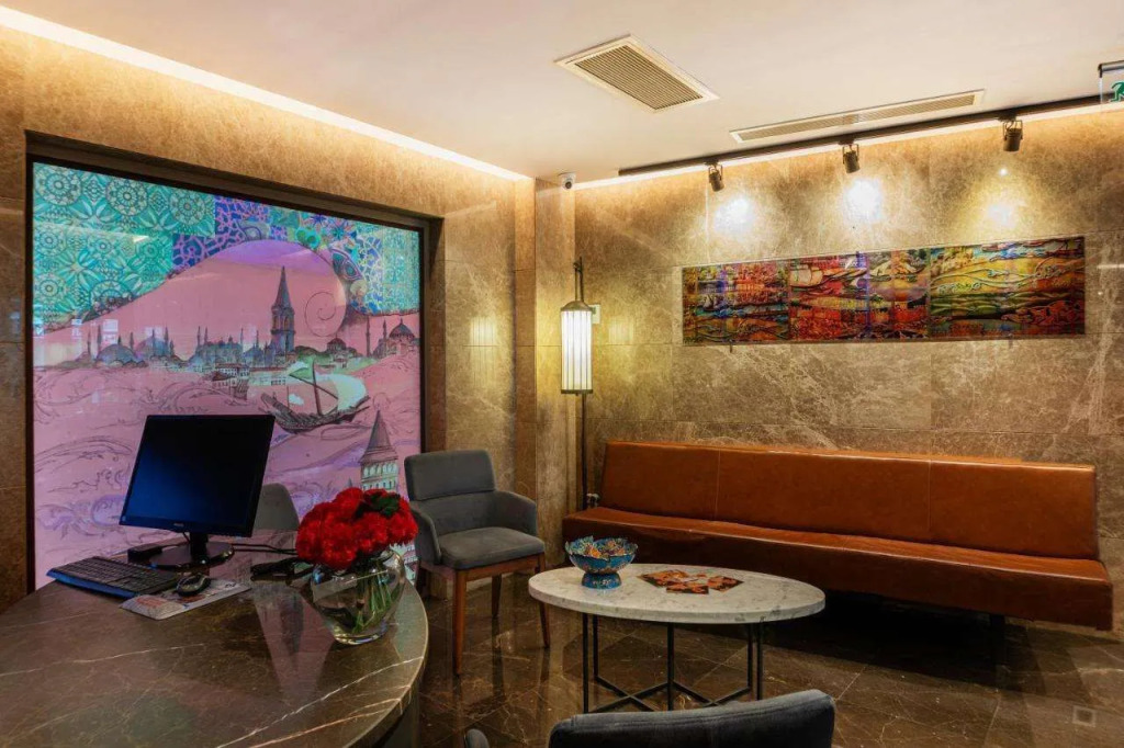 Levni Plus Hotel