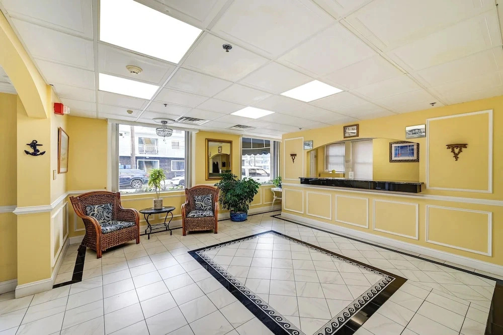 Prime Walkable Location! 2-unit Ocean City Getaway