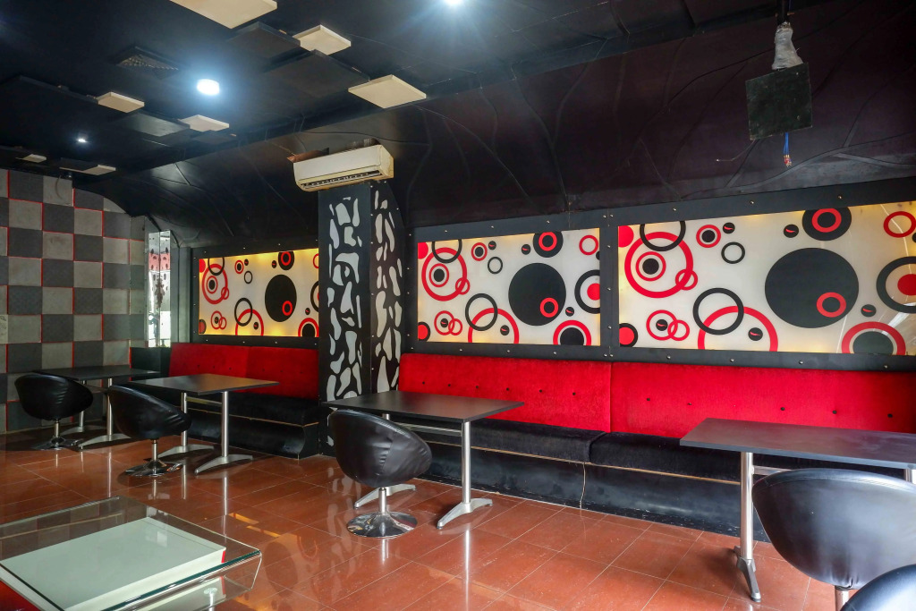 Sans Hotel International Surabaya