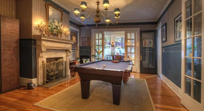 Bluefield Inn