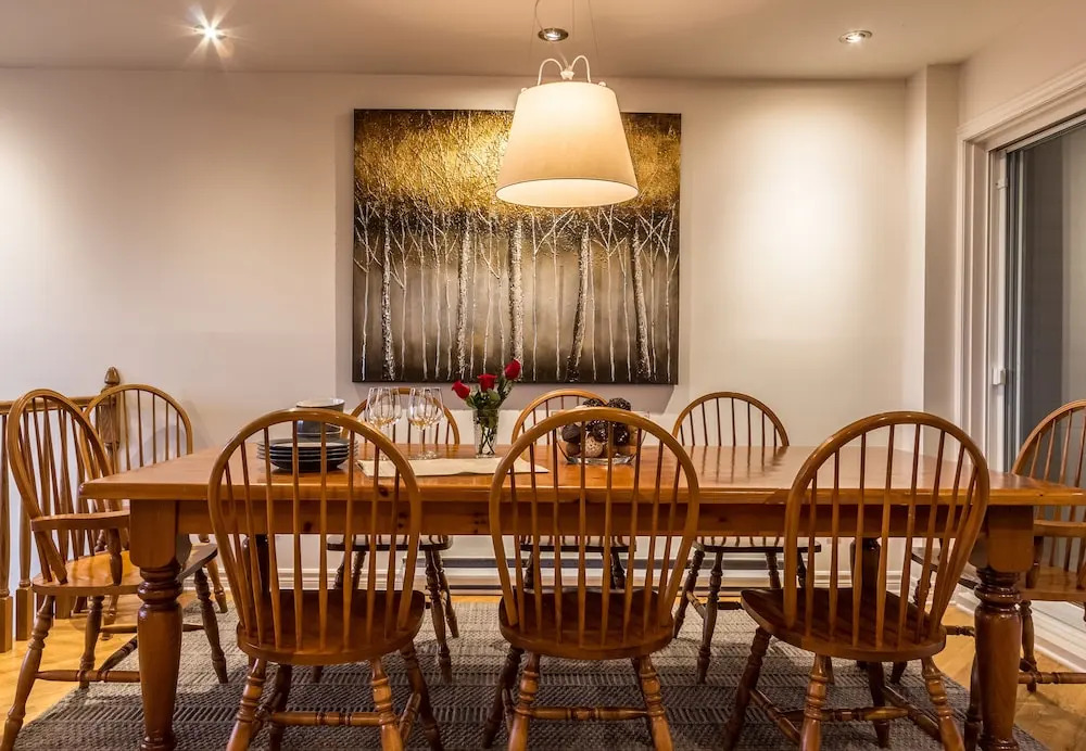 Cozy Lodge in the Mont Tremblant Ski Village