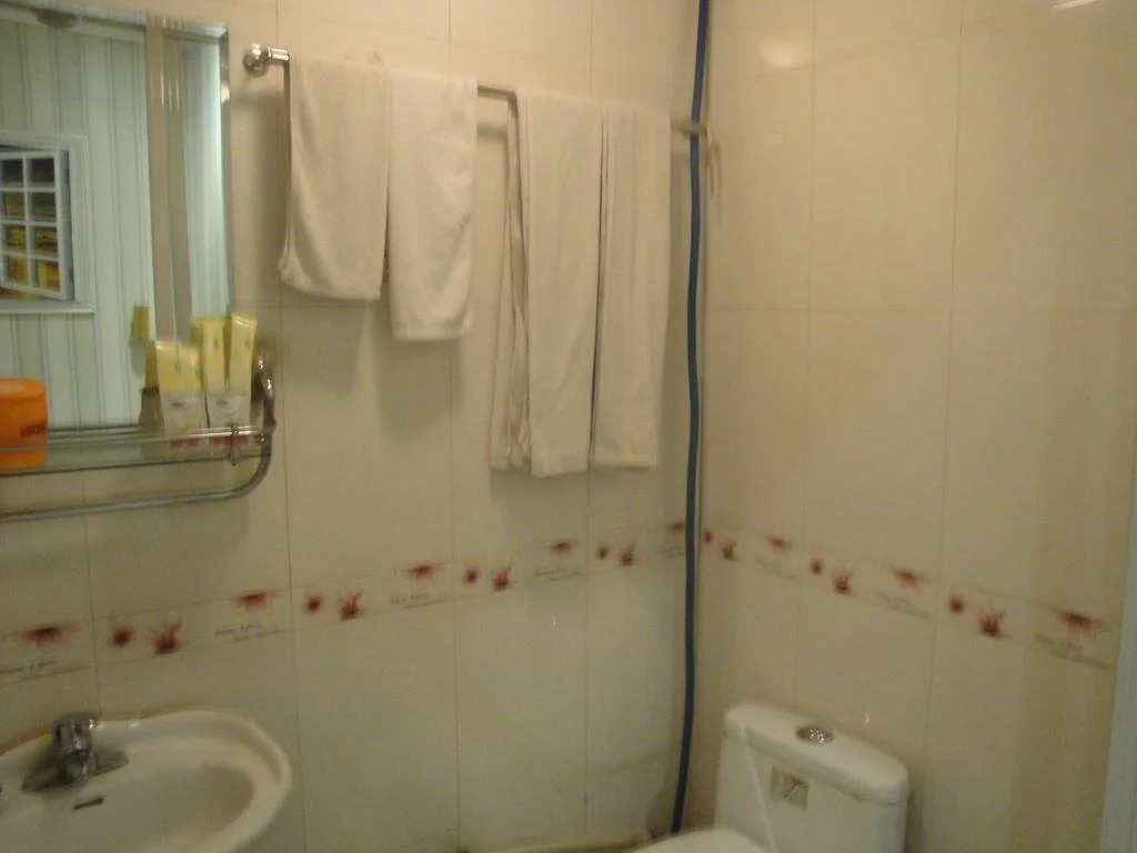 Landi Express Business Hotel