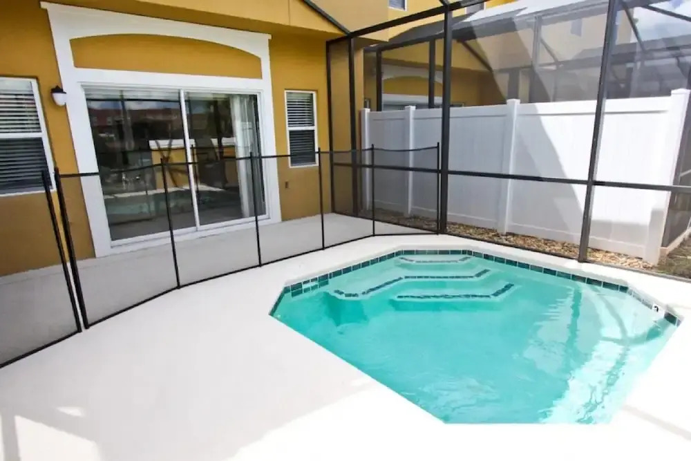 3081 Encantada