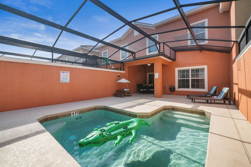 Paradise 4Bd w Private Pool & Waterpark 2941