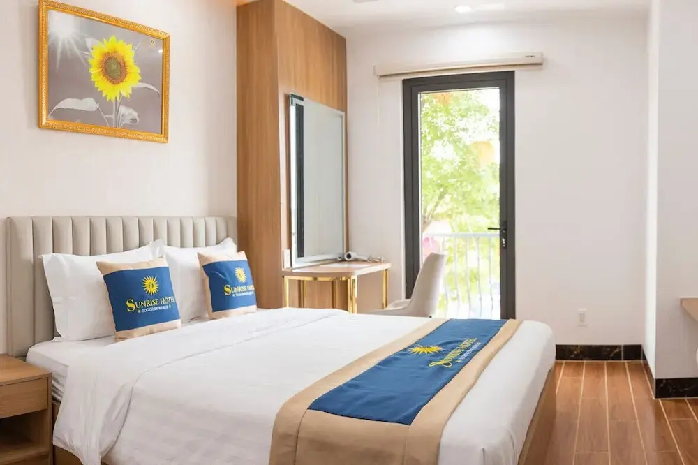 SUNRISE Hotel Bạc Liêu
